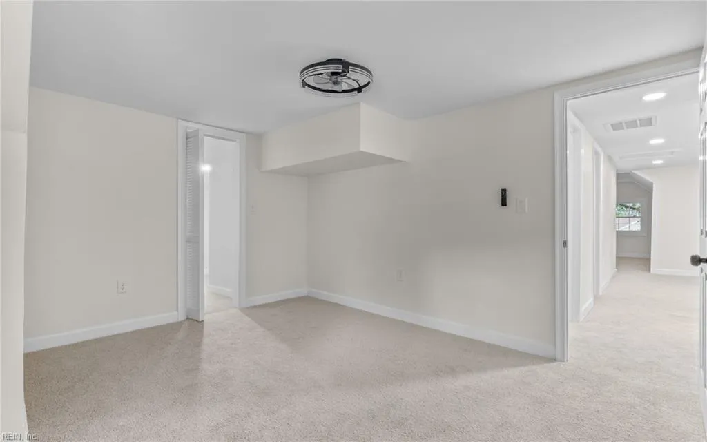 Norfolk, Virginia 23518, United States, 4 Bedrooms Bedrooms, ,3 BathroomsBathrooms,Residential,Active,220610