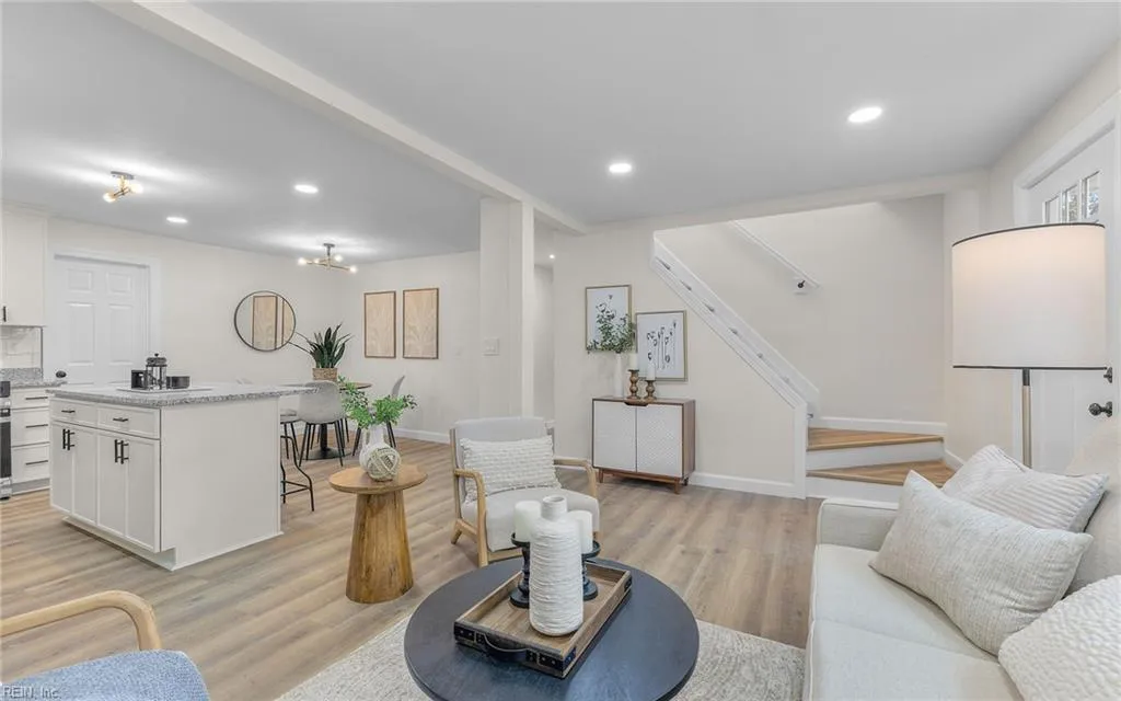 Norfolk, Virginia 23518, United States, 4 Bedrooms Bedrooms, ,3 BathroomsBathrooms,Residential,Active,220610