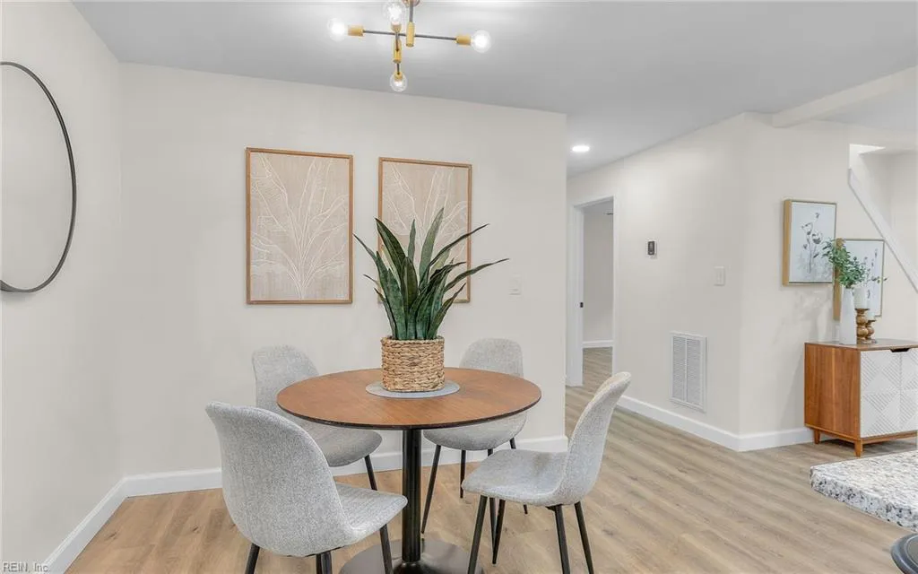 Norfolk, Virginia 23518, United States, 4 Bedrooms Bedrooms, ,3 BathroomsBathrooms,Residential,Active,220610