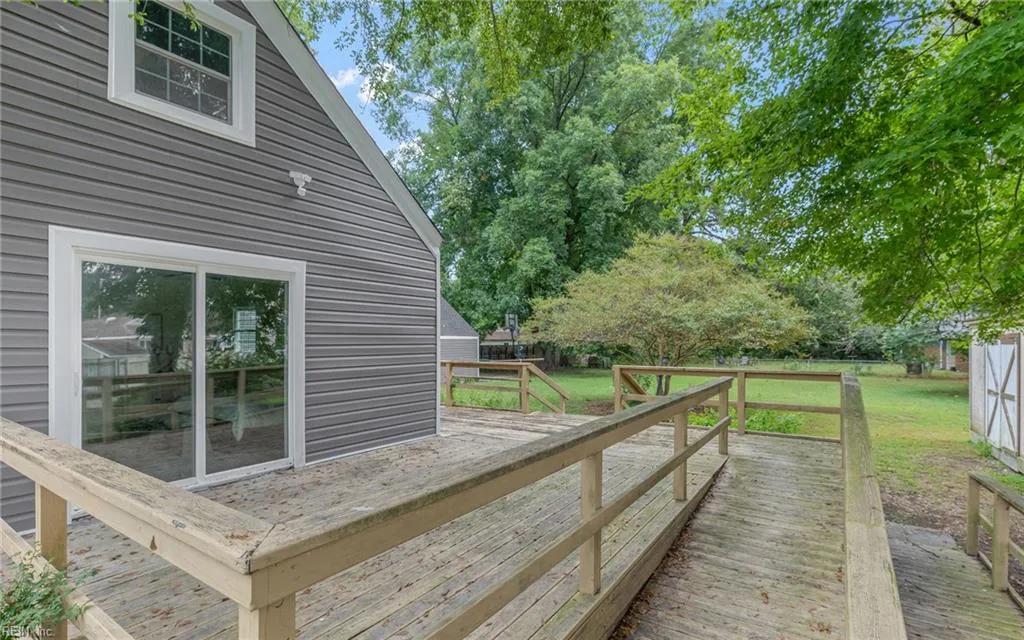 Norfolk, Virginia 23518, United States, 4 Bedrooms Bedrooms, ,3 BathroomsBathrooms,Residential,Active,220610