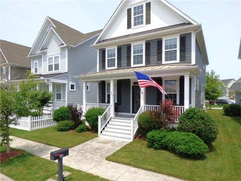 521 Simpson Lane Chesapeake VA 23323