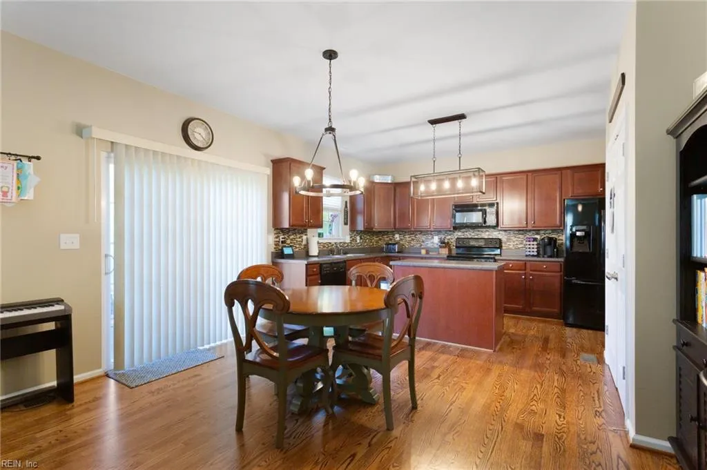 Carrollton, Virginia 23314, United States, 4 Bedrooms Bedrooms, ,3 BathroomsBathrooms,Residential,Active,127176