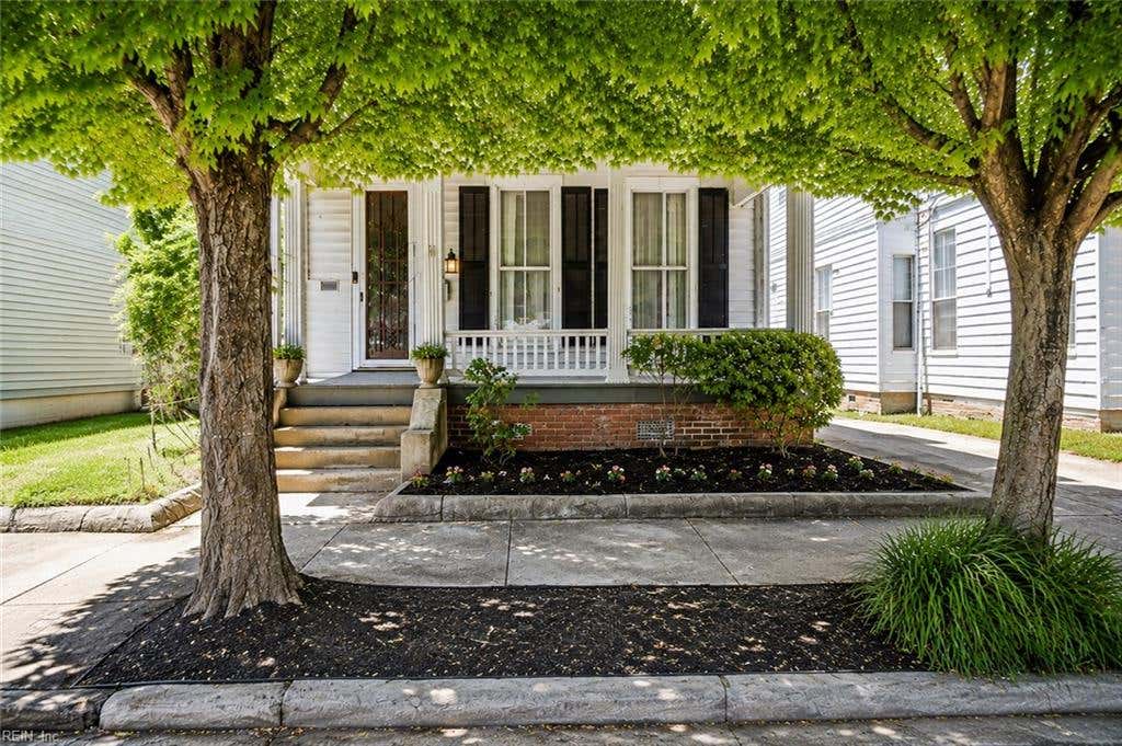 Photo of 117 Clay Street, Suffolk, VA 23434 (MLS # 10648111)