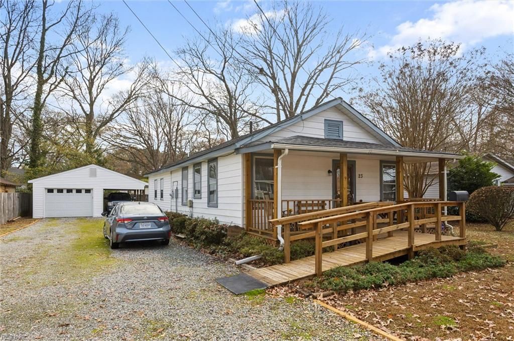 Photo of 23 Parker Avenue, Newport News, VA 23606 (MLS # 10612989)
