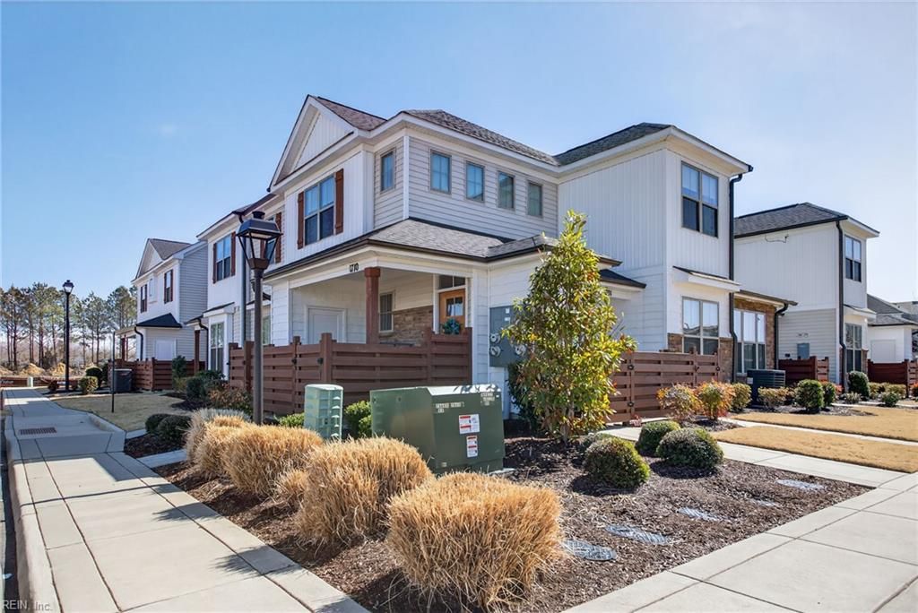 Photo of 1710 Union Pacific Way, Suffolk, VA 23435 (MLS # 10623061)