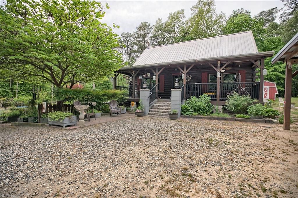 Photo of 3779 Shady Creek Lane, Gloucester, VA 23061 (MLS # 10632923)