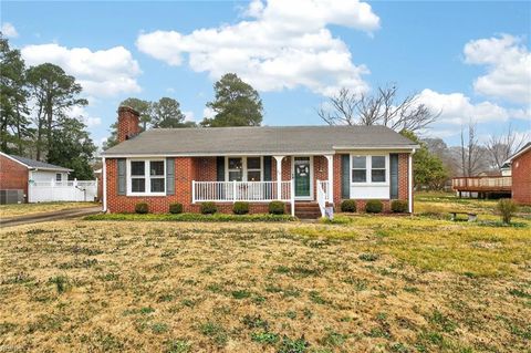 Photo of 40 Holland Lane, Windsor, VA 23487 (MLS # 10623729)