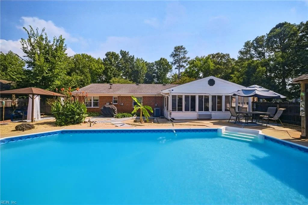 608 Brookside Court, Virginia Beach, VA, 23452