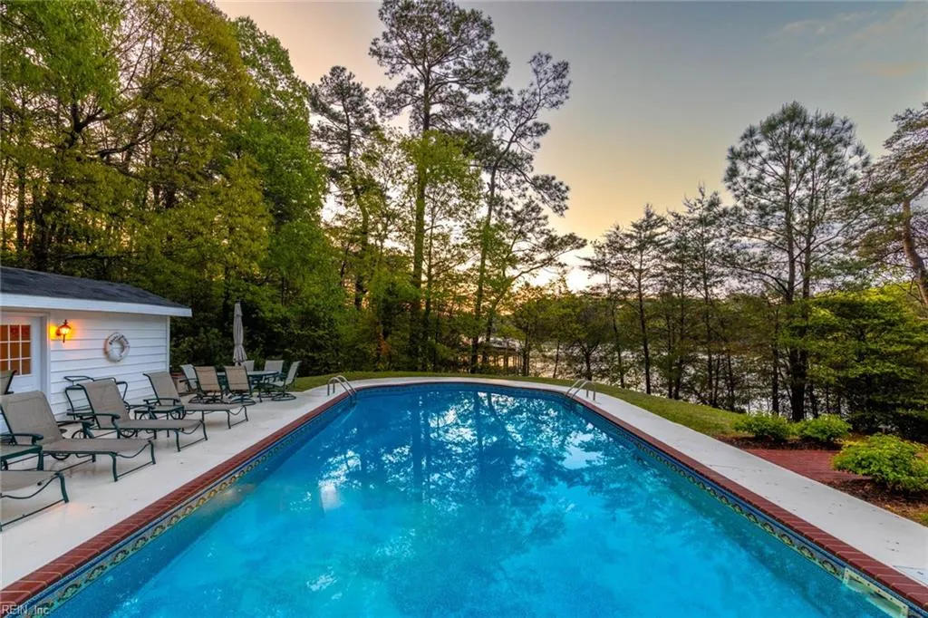 Franktown, Virginia 23354, United States, 5 Bedrooms Bedrooms, ,5 BathroomsBathrooms,Residential,Active,44206