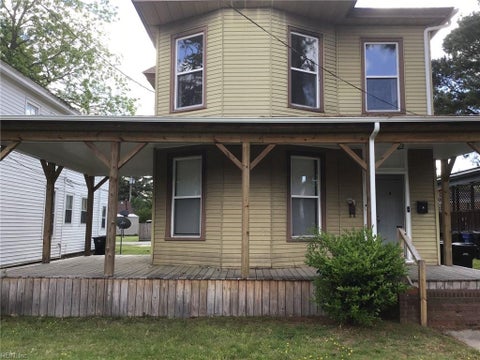 Photo for 607 N High ST A
