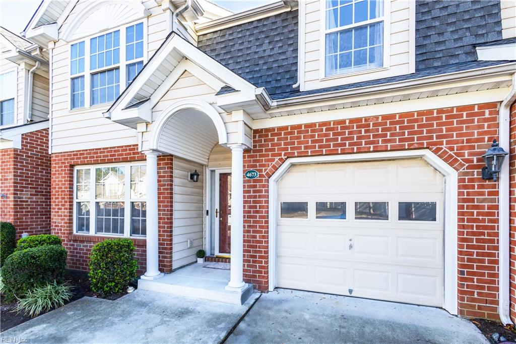 4673 Carriage DR