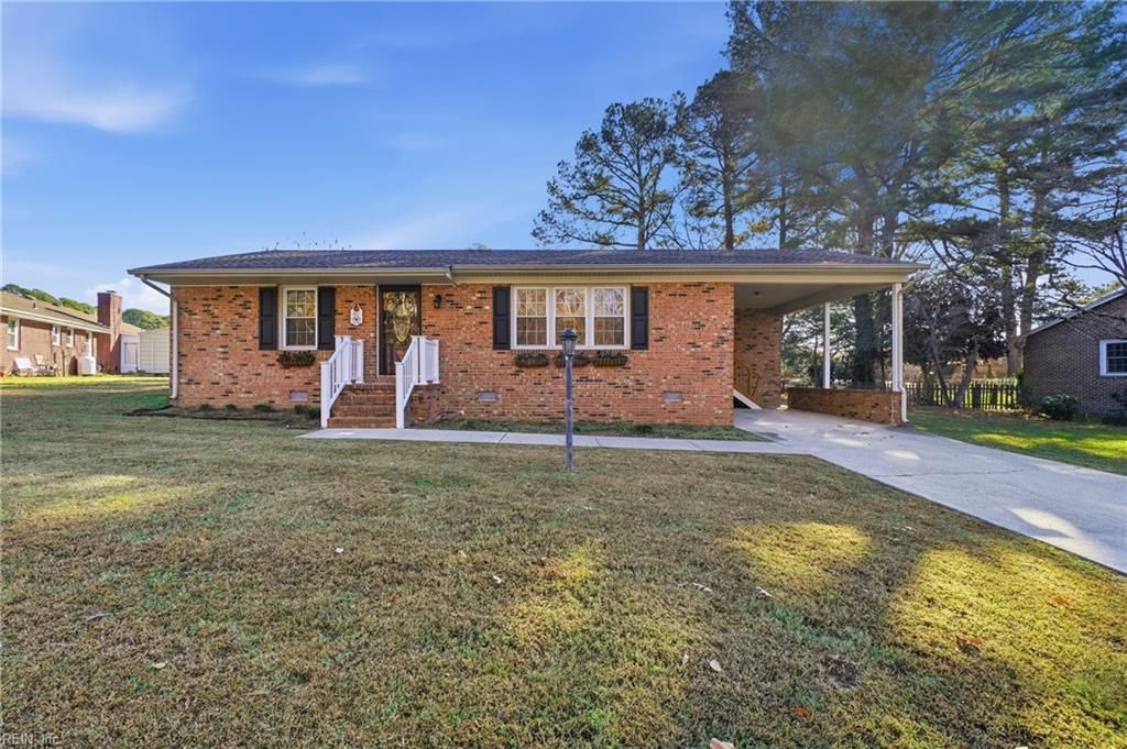 Photo of 318 Shore Drive, Suffolk, VA 23434 (MLS # 10612519)