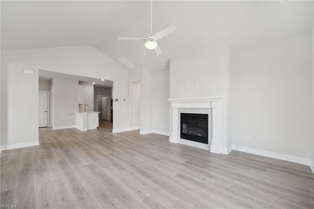 2142 Edwin DR