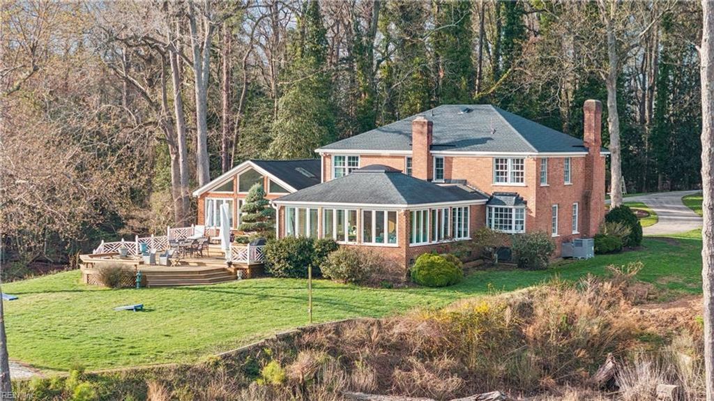 Photo of 26 Amy Brooks Drive, Newport News, VA 23606 (MLS # 10627330)