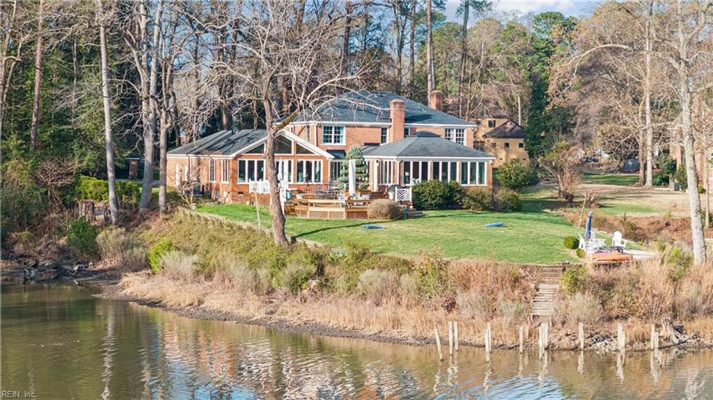 Photo of 26 Amy Brooks Drive, Newport News, VA 23606 (MLS # 10627330)