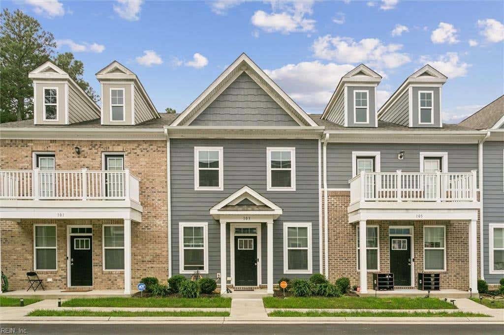 Photo of 103 Daybeacon Street, Yorktown, VA 23692 (MLS # 10606475)