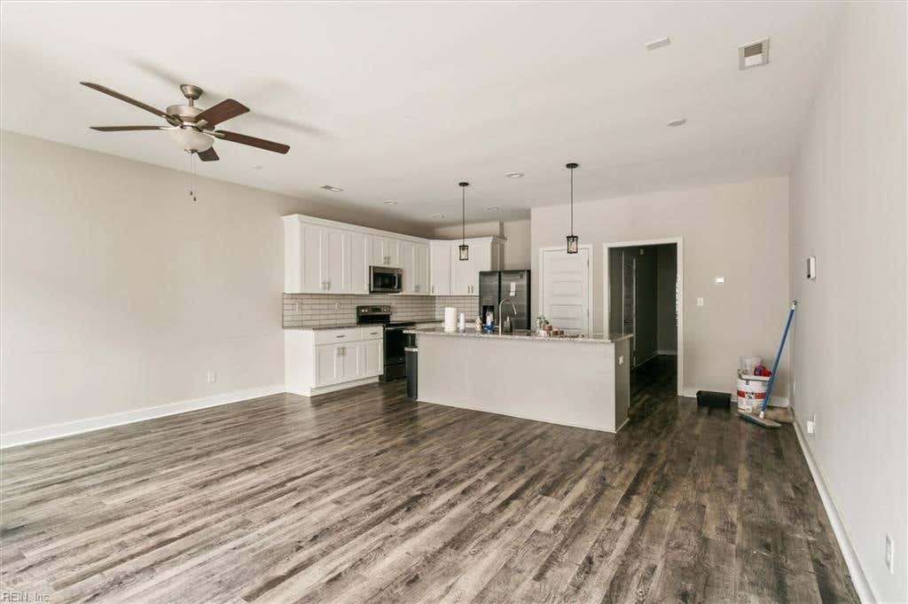 Photo of 103 Daybeacon Street, Yorktown, VA 23692 (MLS # 10606475)