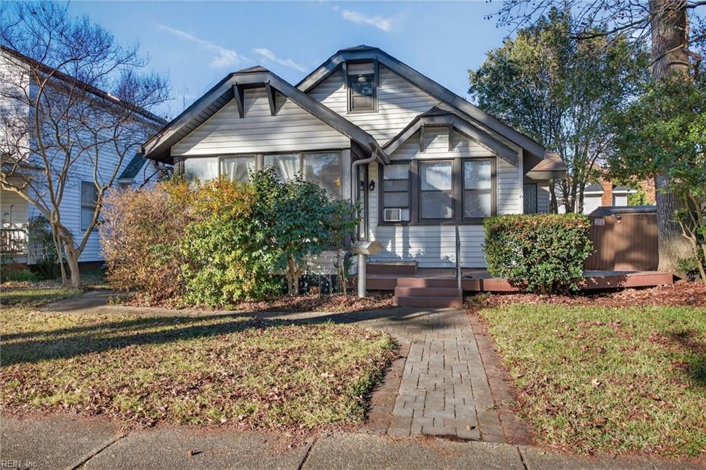 Photo of 1622 Melrose Parkway, Norfolk, VA 23508 (MLS # 10614146)