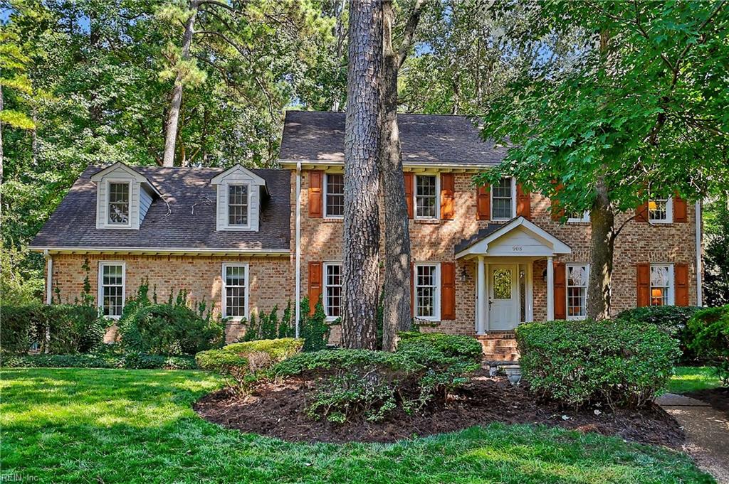 Photo of 908 Kings Cross, Virginia Beach, VA 23452 (MLS # 10651137)
