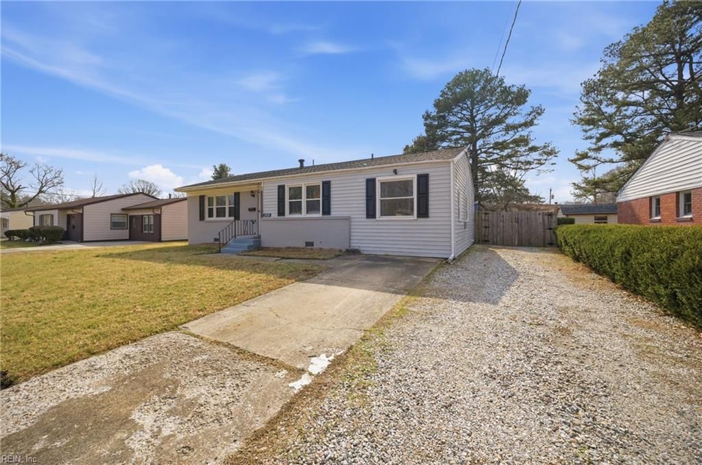 Photo of 355 Dillon Drive, Virginia Beach, VA 23452 (MLS # 10616371)