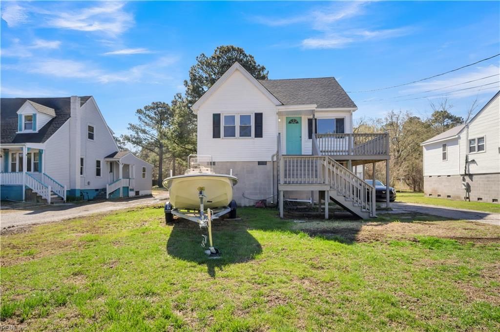 Photo of 90 Ridge Road, Poquoson, VA 23662 (MLS # 10625375)