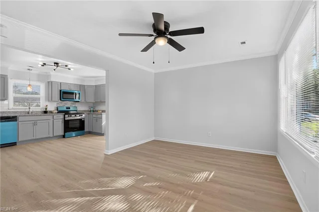 706 S Fallon Court, photo 4 of 25