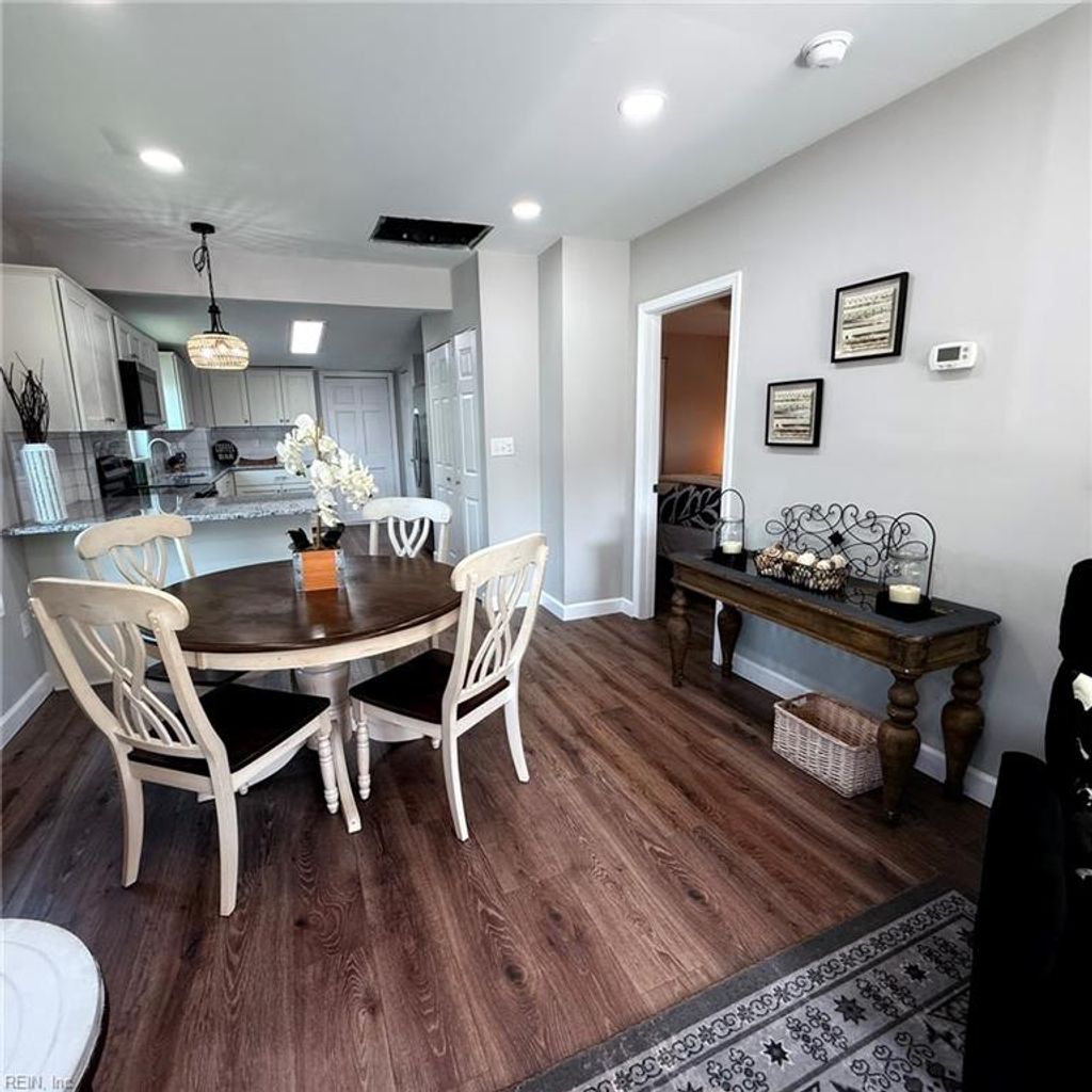 Photo of 302 N 5th St Street, Suffolk, VA 23434 (MLS # 10633438)