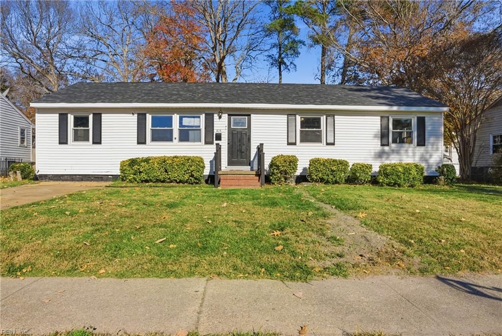 Photo of 814 Burton Street, Hampton, VA 23666 (MLS # 10611855)