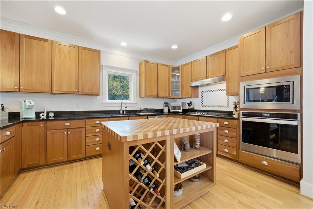 Photo of 9569 7th Bay Street #A, Norfolk, VA 23518 (MLS # 10634122)