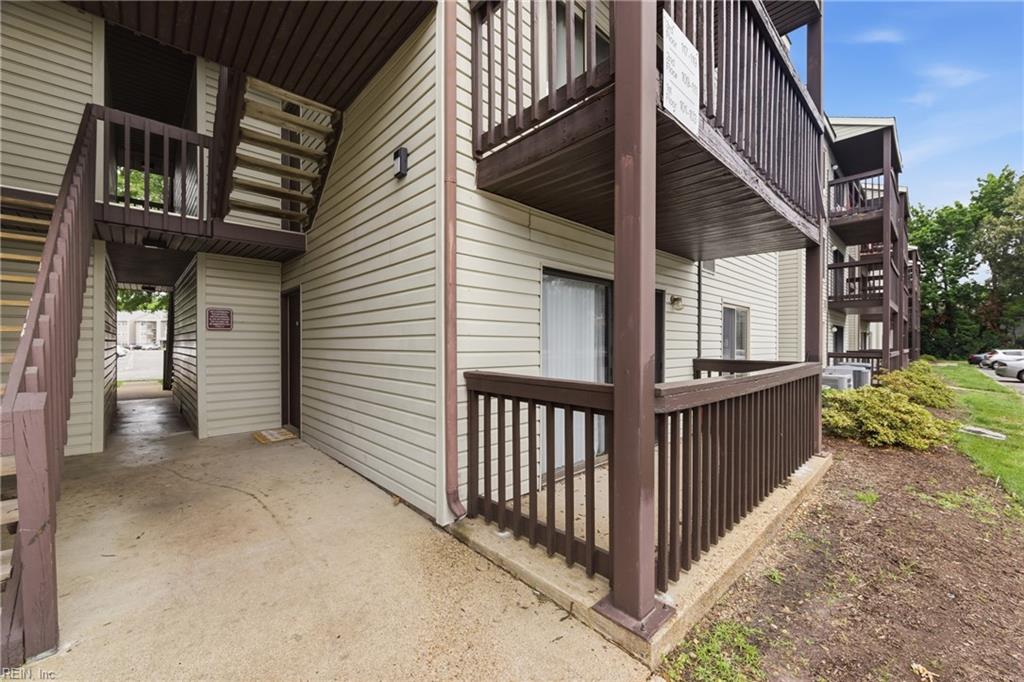 Photo of 103 Haverford Court #2, Hampton, VA 23666 (MLS # 10640697)