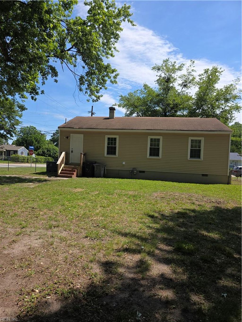 Photo of 22 Gumwood Drive, Hampton, VA 23666 (MLS # 10637435)