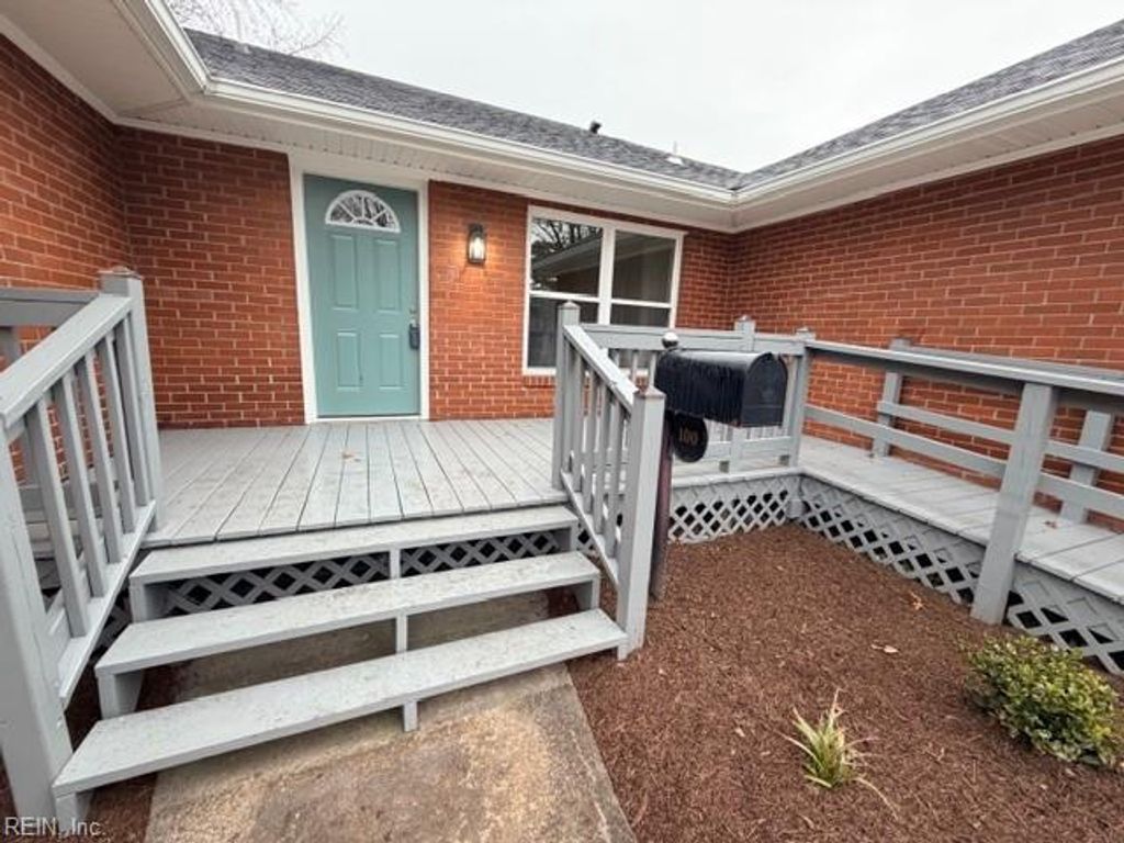 Photo of 100 Channing Avenue, Portsmouth, VA 23702 (MLS # 10616032)