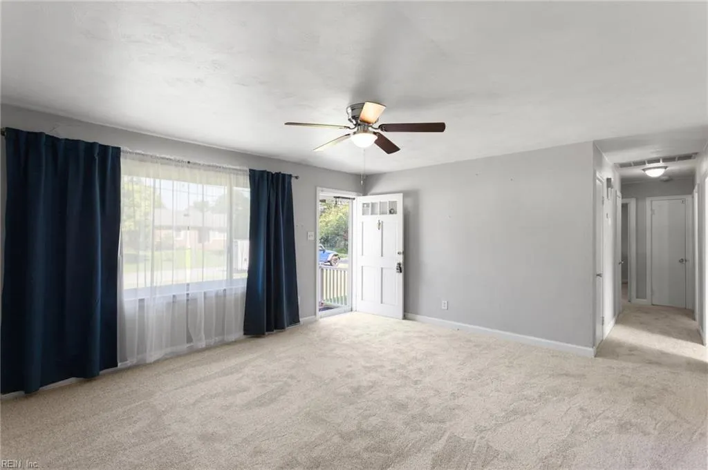 Portsmouth, Virginia 23703, United States, 3 Bedrooms Bedrooms, ,2 BathroomsBathrooms,Residential,Active,158833