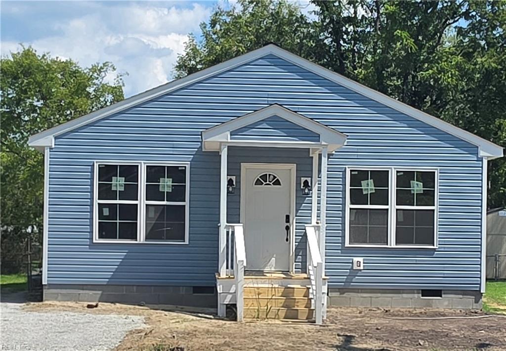 Photo of 728 Halifax Street, Emporia, VA 23847 (MLS # 10653415)