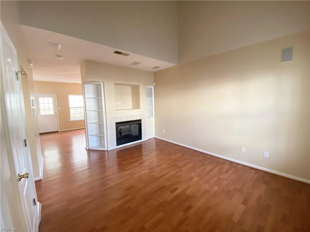 Chesapeake, Virginia 23320, United States, 3 Bedrooms Bedrooms, ,3 BathroomsBathrooms,Residential,Pending,11525