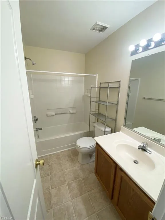 Chesapeake, Virginia 23320, United States, 3 Bedrooms Bedrooms, ,3 BathroomsBathrooms,Residential,Pending,11525