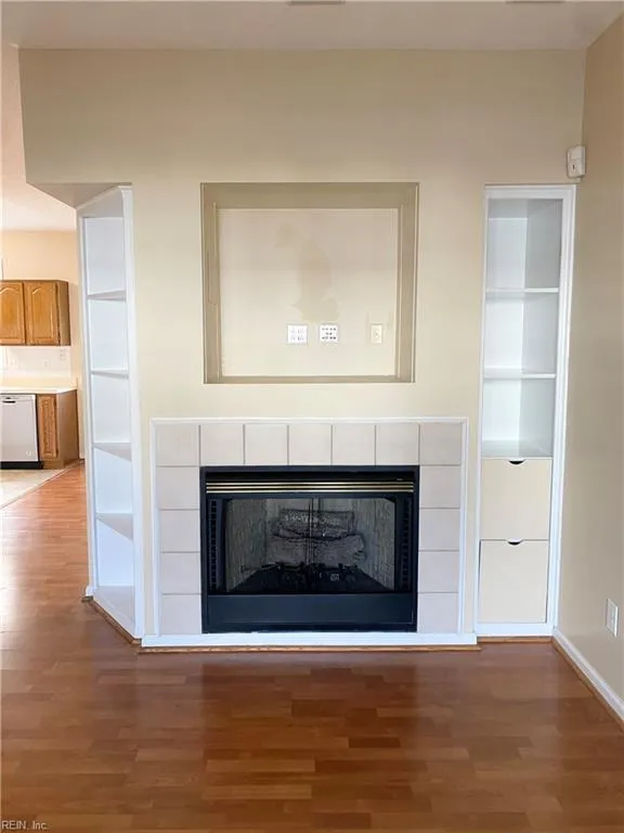 Chesapeake, Virginia 23320, United States, 3 Bedrooms Bedrooms, ,3 BathroomsBathrooms,Residential,Pending,11525