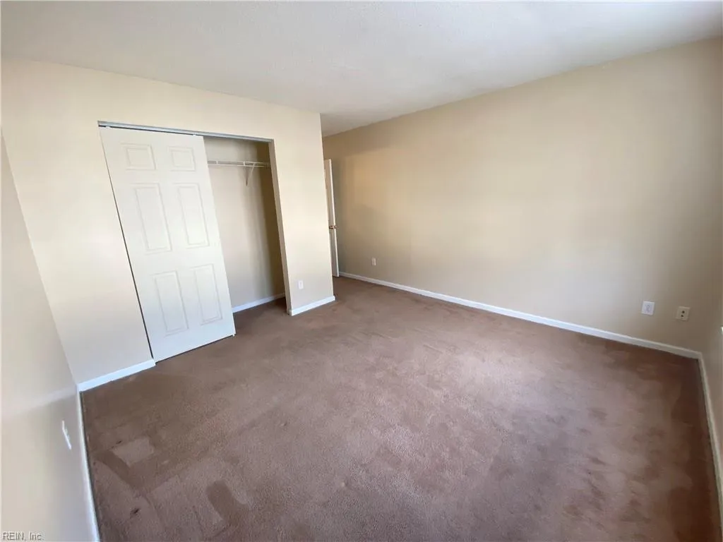 Chesapeake, Virginia 23320, United States, 3 Bedrooms Bedrooms, ,3 BathroomsBathrooms,Residential,Pending,11525