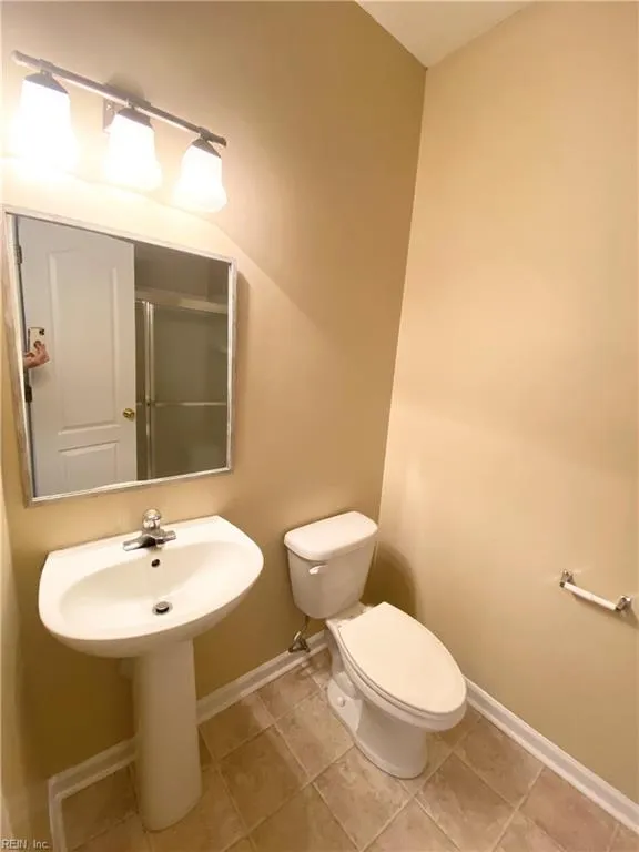 Chesapeake, Virginia 23320, United States, 3 Bedrooms Bedrooms, ,3 BathroomsBathrooms,Residential,Pending,11525