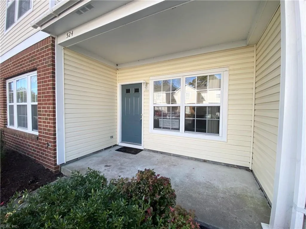 Chesapeake, Virginia 23320, United States, 3 Bedrooms Bedrooms, ,3 BathroomsBathrooms,Residential,Pending,11525