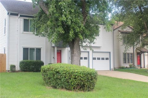 Photo of 1613 Cliffwood Drive, Virginia Beach, VA 23456 (MLS # 10610562)