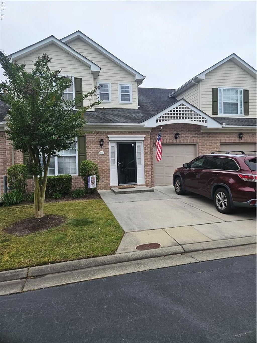 Photo of 1503 Penton Mews, Chesapeake, VA 23320 (MLS # 10632085)