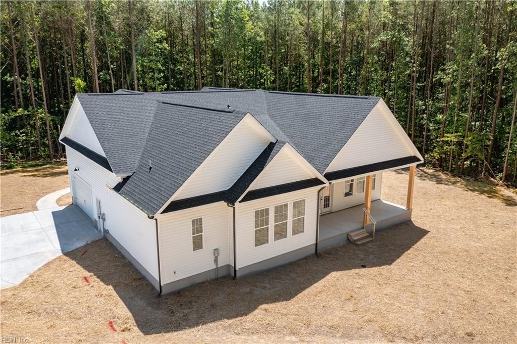 Photo of 19 Grove Avenue, Suffolk, VA 23434 (MLS # 10617545)