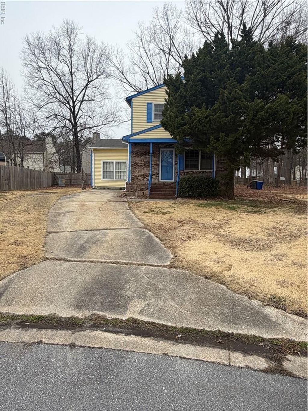 Photo of 859 Cheyenne Drive, Newport News, VA 23608 (MLS # 10622675)