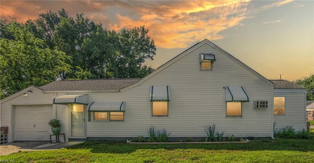 Photo of 3426 Essex Circle, Norfolk, VA 23513 (MLS # 10613305)