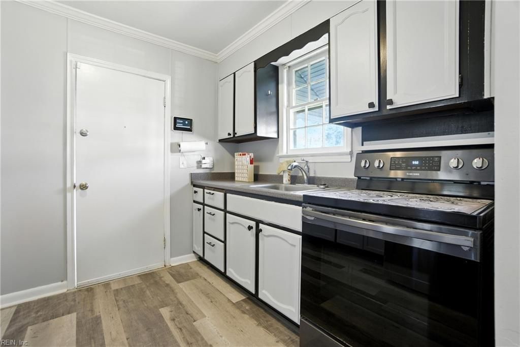 Photo of 3426 Essex Circle, Norfolk, VA 23513 (MLS # 10613305)