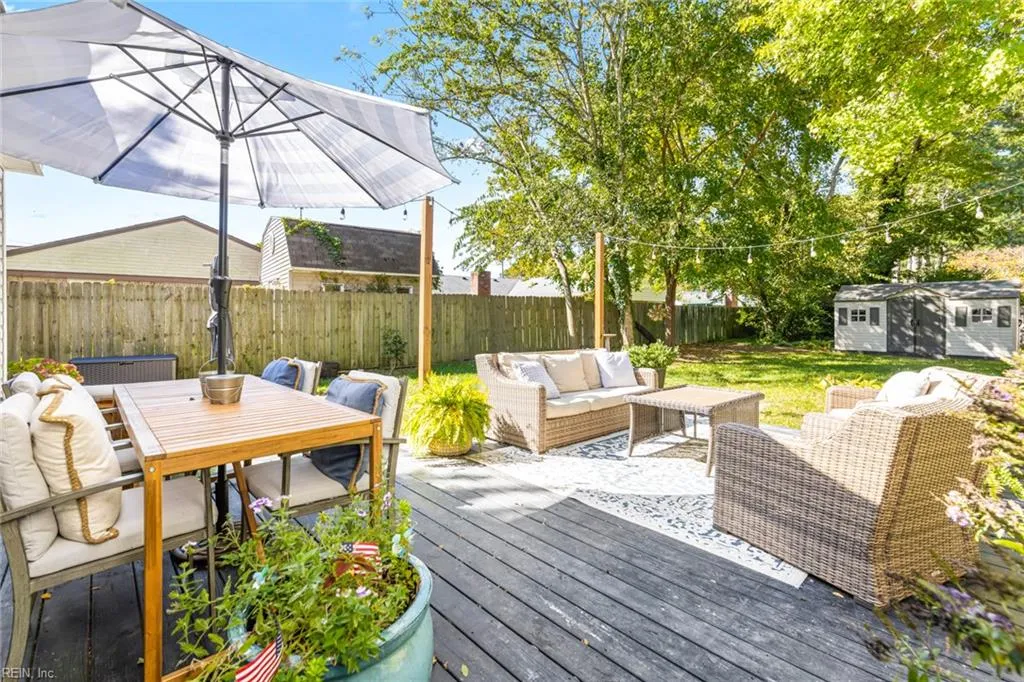 Virginia Beach, Virginia 23452, United States, 3 Bedrooms Bedrooms, ,2 BathroomsBathrooms,Residential,Active,231938