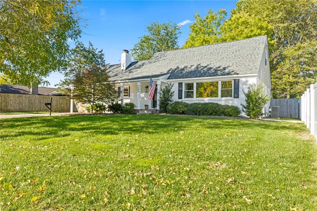 Virginia Beach, Virginia 23452, United States, 3 Bedrooms Bedrooms, ,2 BathroomsBathrooms,Residential,Active,231938