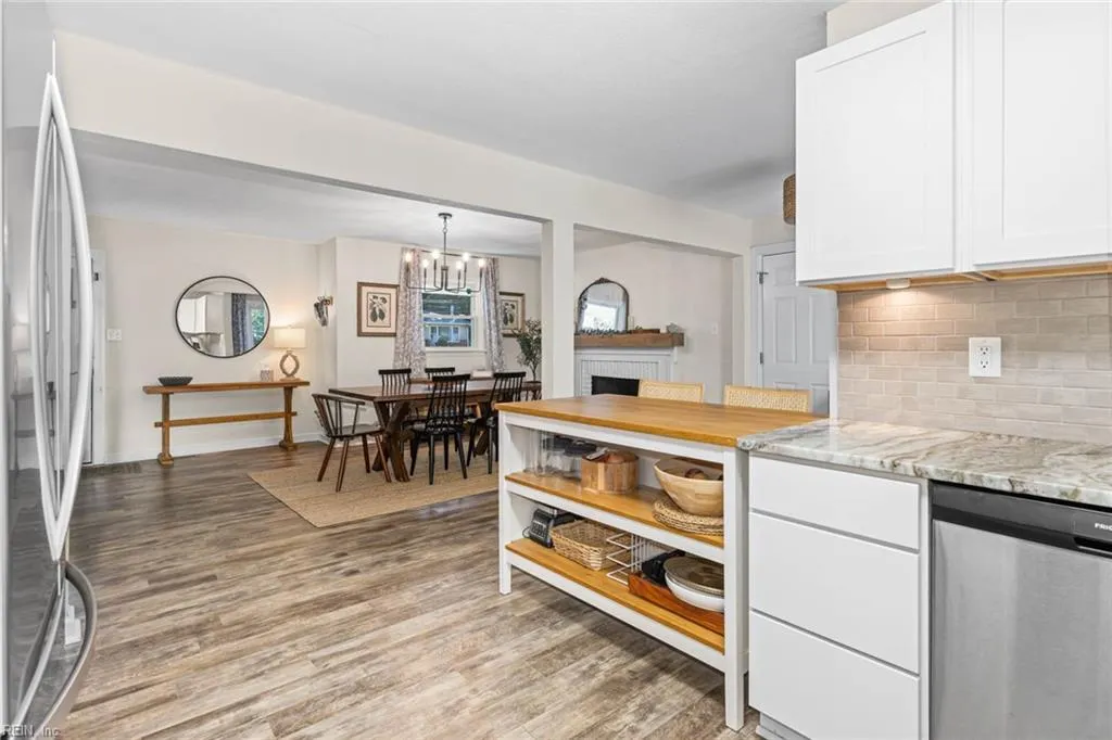 Virginia Beach, Virginia 23452, United States, 3 Bedrooms Bedrooms, ,2 BathroomsBathrooms,Residential,Active,231938