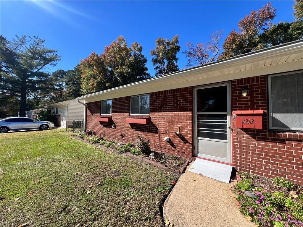 Photo of 1212 Jewell Avenue, Portsmouth, VA 23701 (MLS # 10614016)